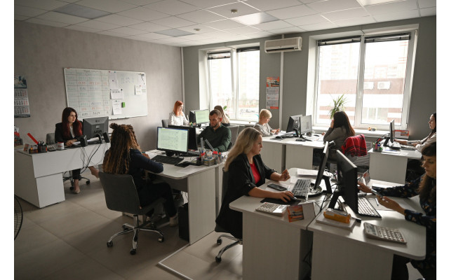 SMOLEXPRESS GROUP LLC - 4